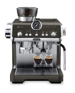 Купить Кофемашина автоматическая Delonghi EC9555.BK черный в Техноленде