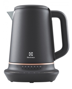 Купить Электрочайник Electrolux E7K1-6BP черный в Техноленде